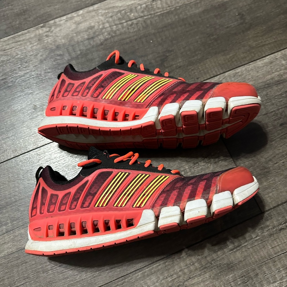 ADIDAS CLIMACOOL Women's Aerate Burgundy Coral Running Shoes G66541 US 8 1/2